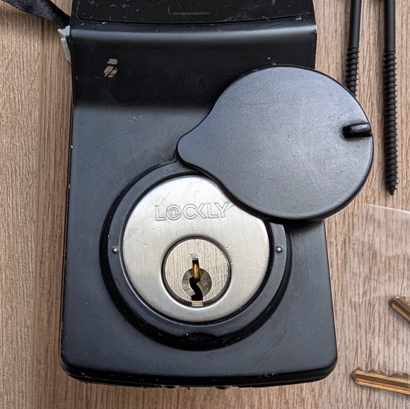 Lockly Secure Pro Deadbolt Edition - Picture 12 of 16